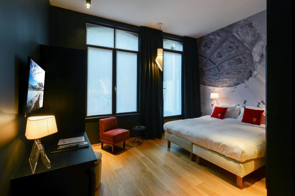 Hotel The Royal Snail นามูร์ ภายนอก รูปภาพ