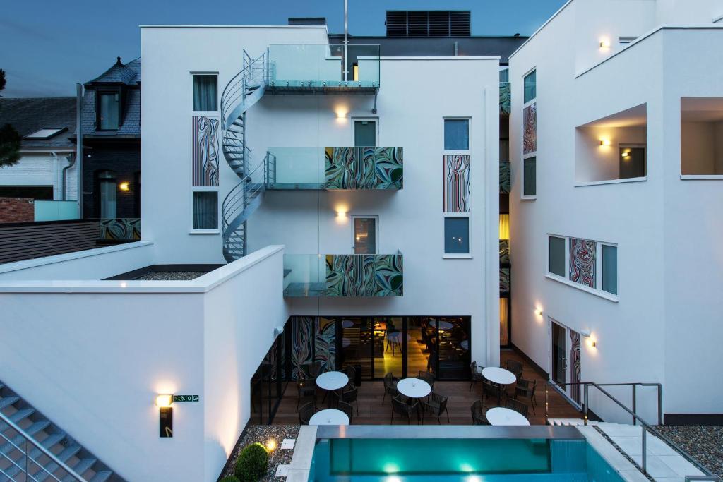 Hotel The Royal Snail นามูร์ ภายนอก รูปภาพ