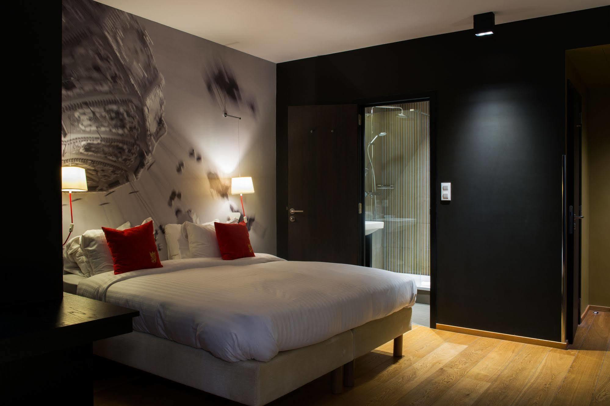 Hotel The Royal Snail นามูร์ ภายนอก รูปภาพ
